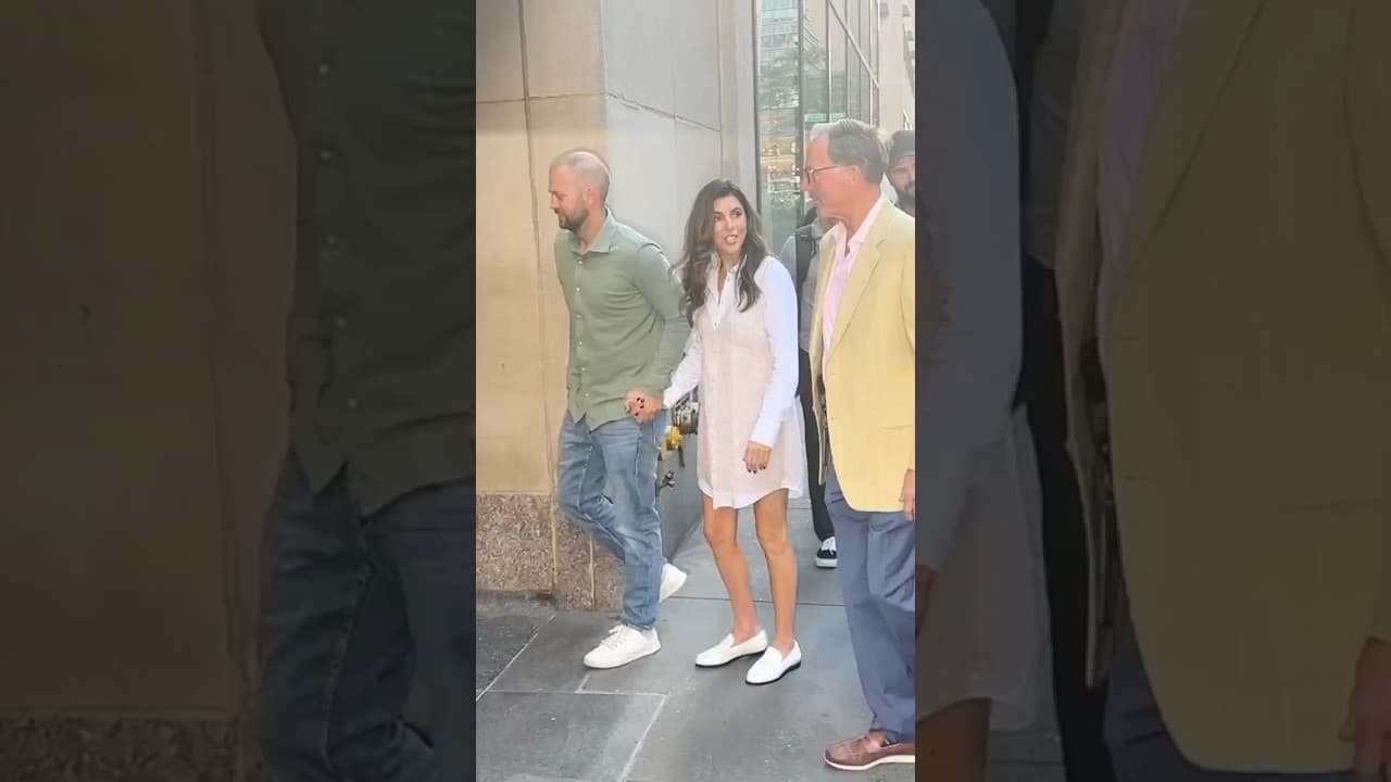 Video thumbnail about jamie lynn sigler nip slip